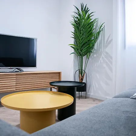 Livemalaga Postigos & Parking Apartment Malaga